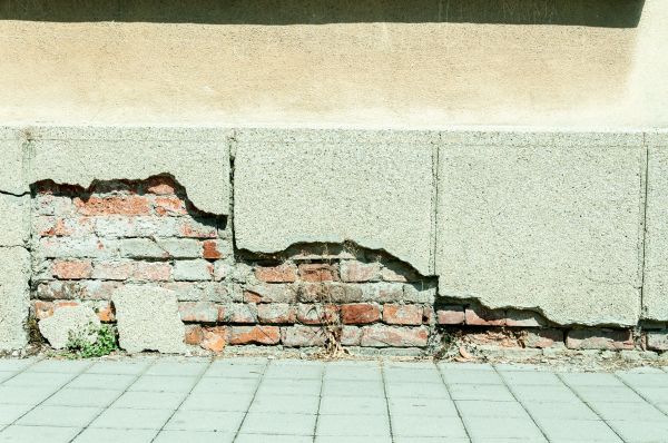 Cost of Foundation Damage Repair in Land O Lakes